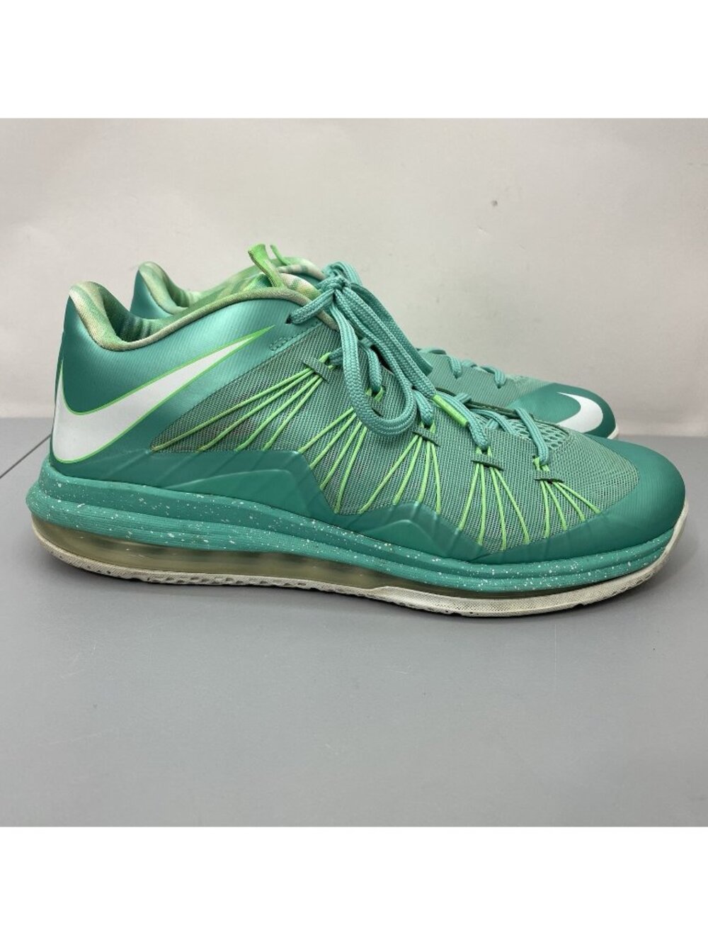 Nike Air Max LeBron 10 Low Easter Sneakers Shoes Basketball Green Mens 11.5
